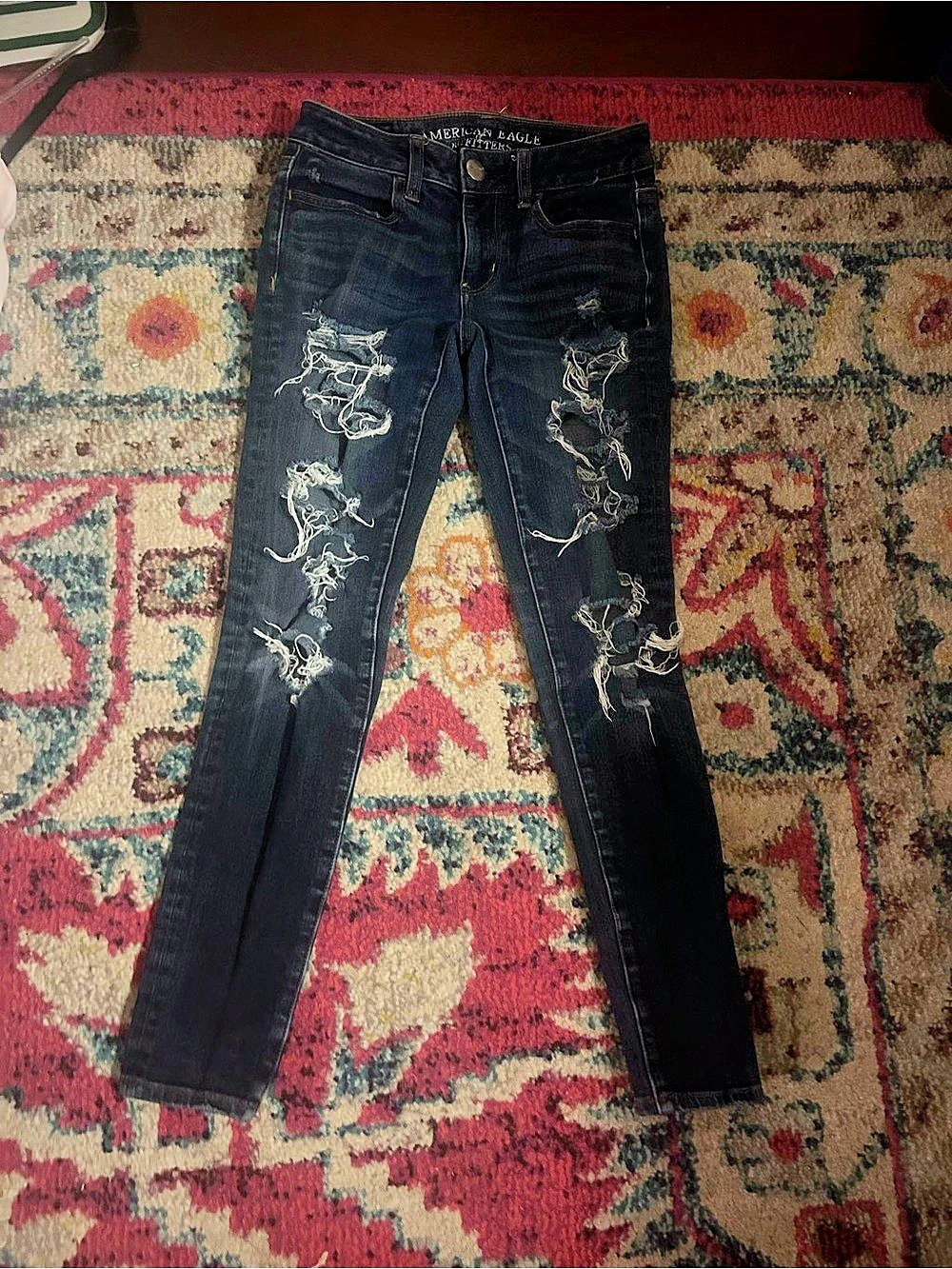 American Eagle Distressed Skinny Jeans in Blue